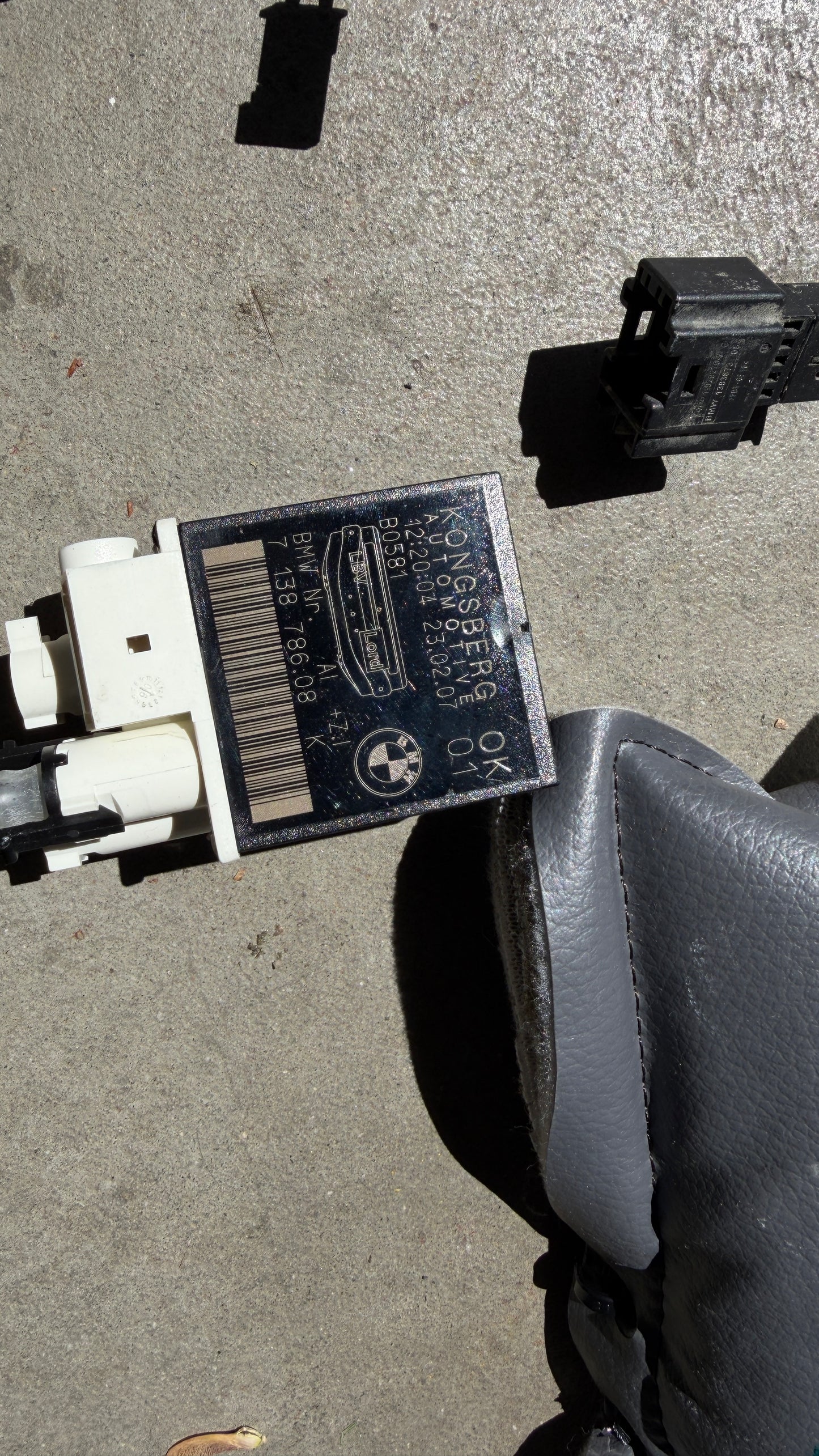 E90 Seat Lumbar Support Retrofit Parts (Passenger)