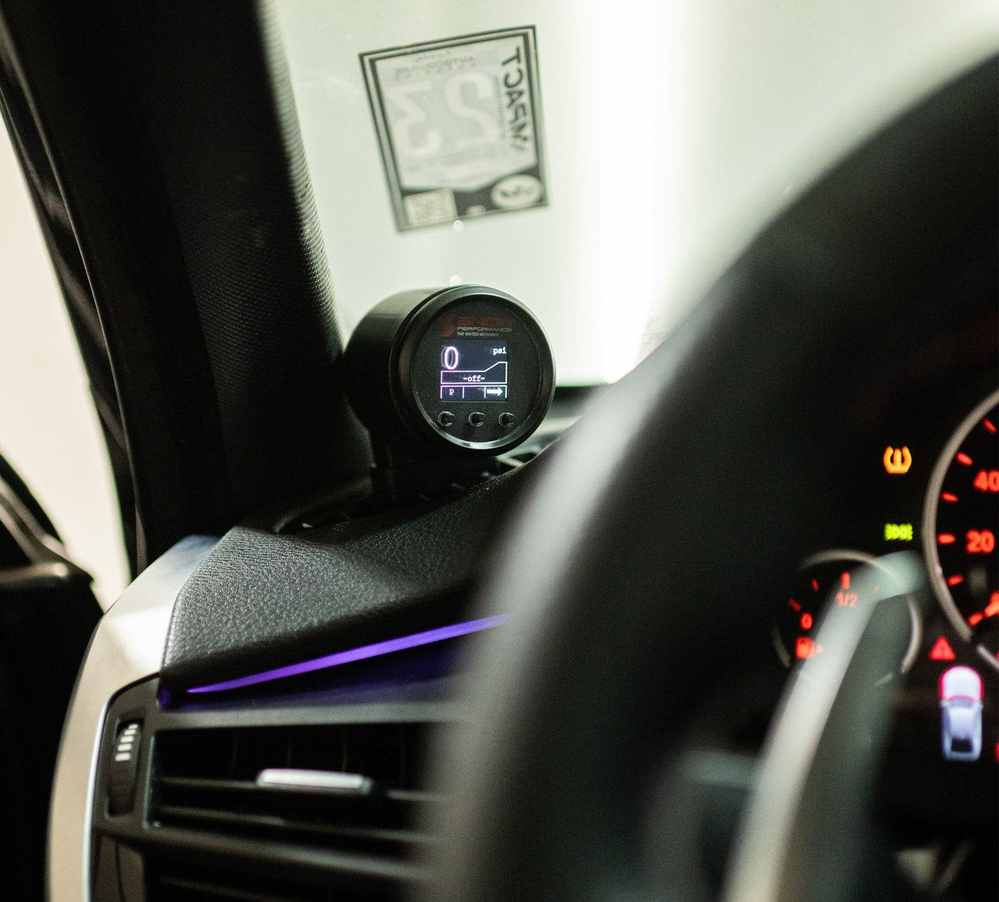 BMW F15 Vent-Mounted Gauge Pods (2014 - 2018 BMW X5)