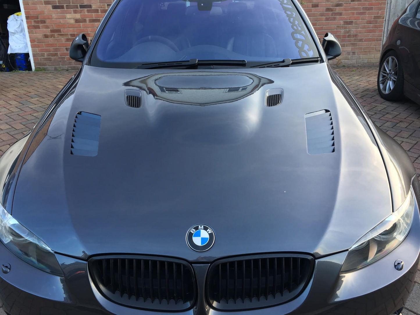 E92 M3 Hood Vents